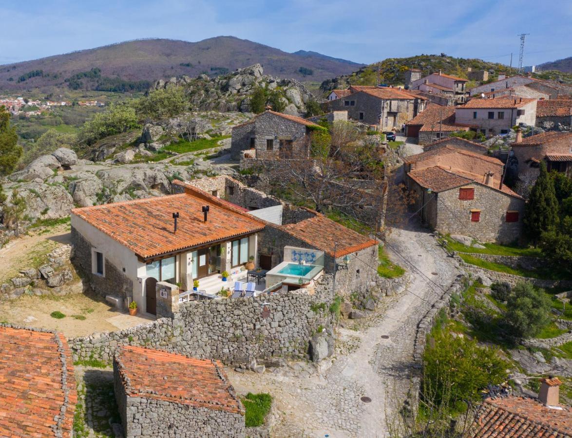 El Escondite Del Agua Trevejo Exteriör bild